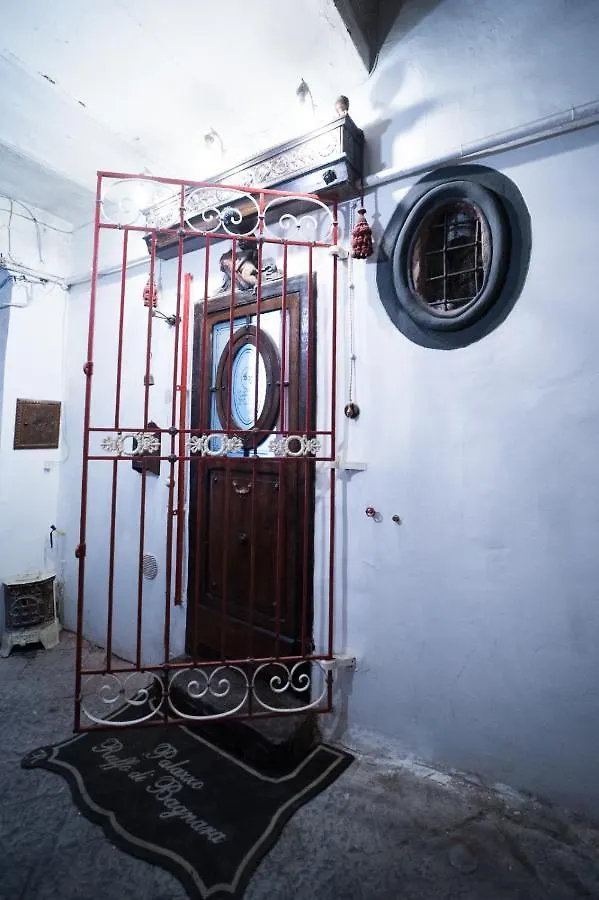 La Casa Dei Custodi Del Duca Ruffo Di Bagnara Apartment Naples