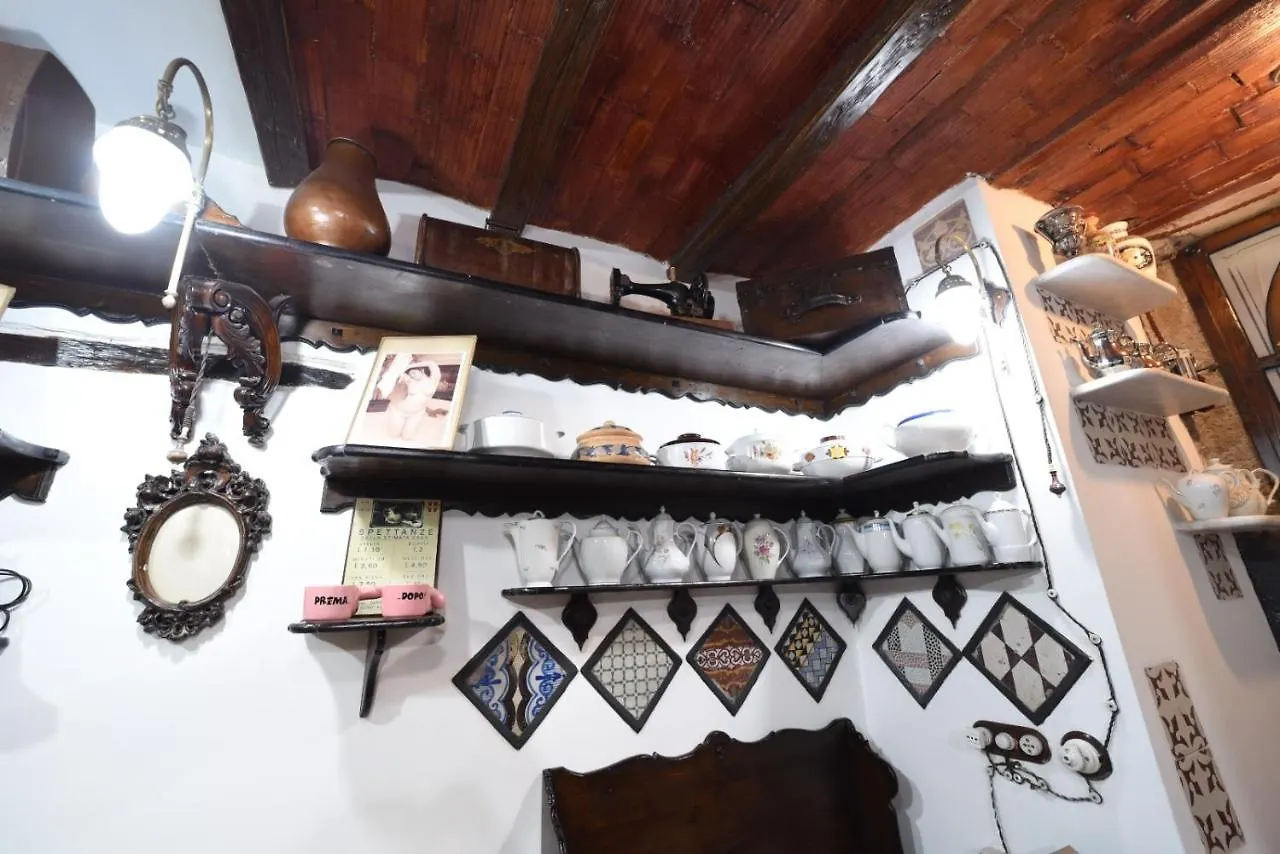 Appartamento La Casa Dei Custodi Del Duca Ruffo Di Bagnara Napoli