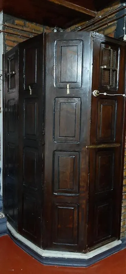 Appartamento La Casa Dei Custodi Del Duca Ruffo Di Bagnara Napoli 0*,  Italia